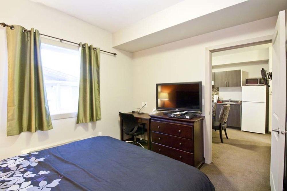 Travelodge By Wyndham Kindersley Εξωτερικό φωτογραφία