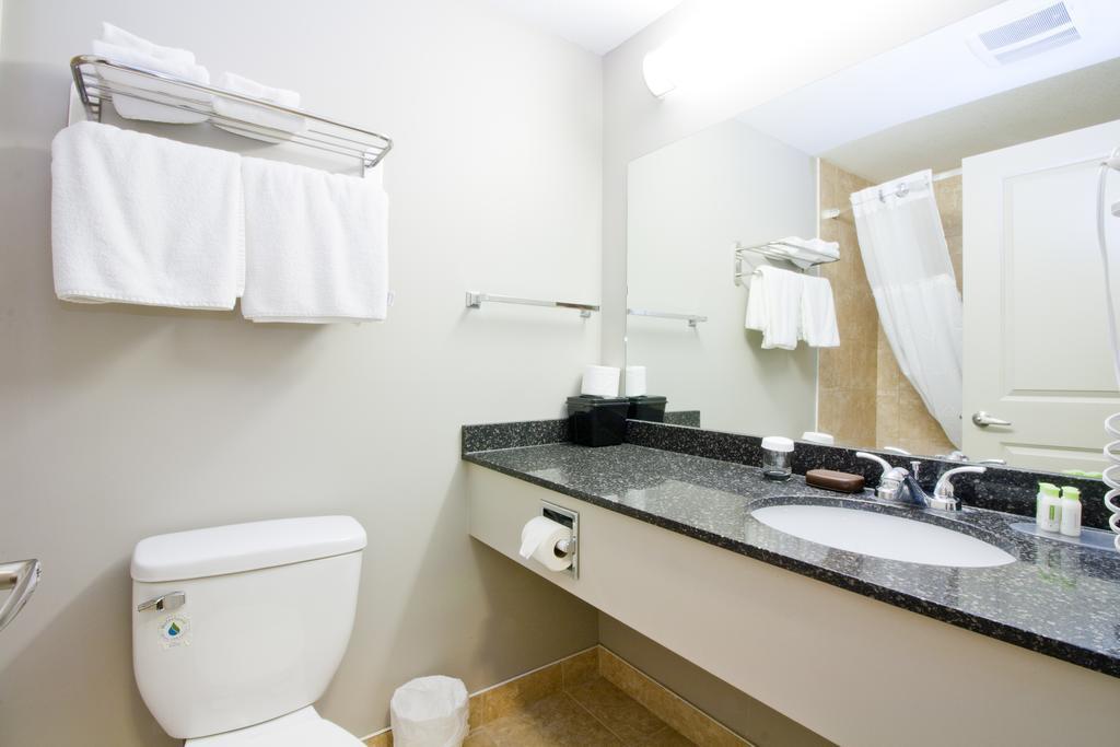 Travelodge By Wyndham Kindersley Δωμάτιο φωτογραφία